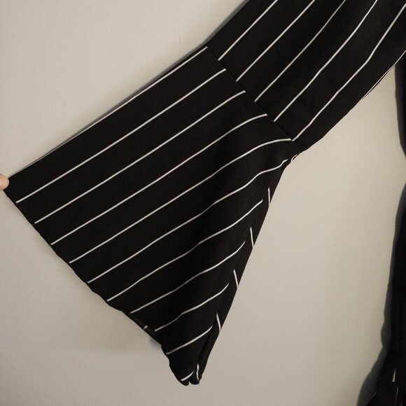 Emery Women's M Black Striped Bell Sleeve Off-the-Shoulder Flare Romper Shorts - Picture 3 of 12